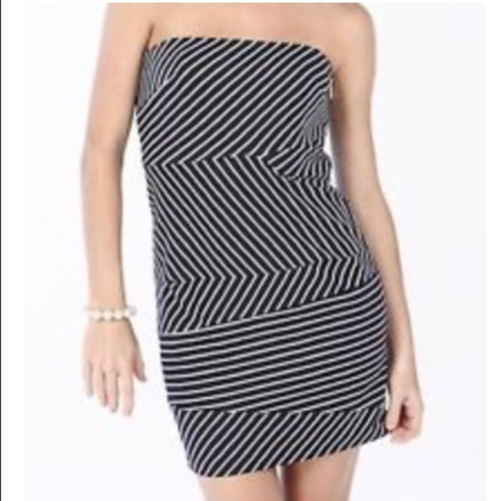 Anthro Cynthia Steffe Black Striped Side Zip Dress
